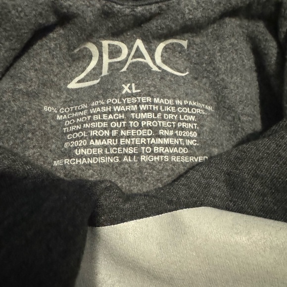 Tupac hoodie XL - Picture 2 of 3